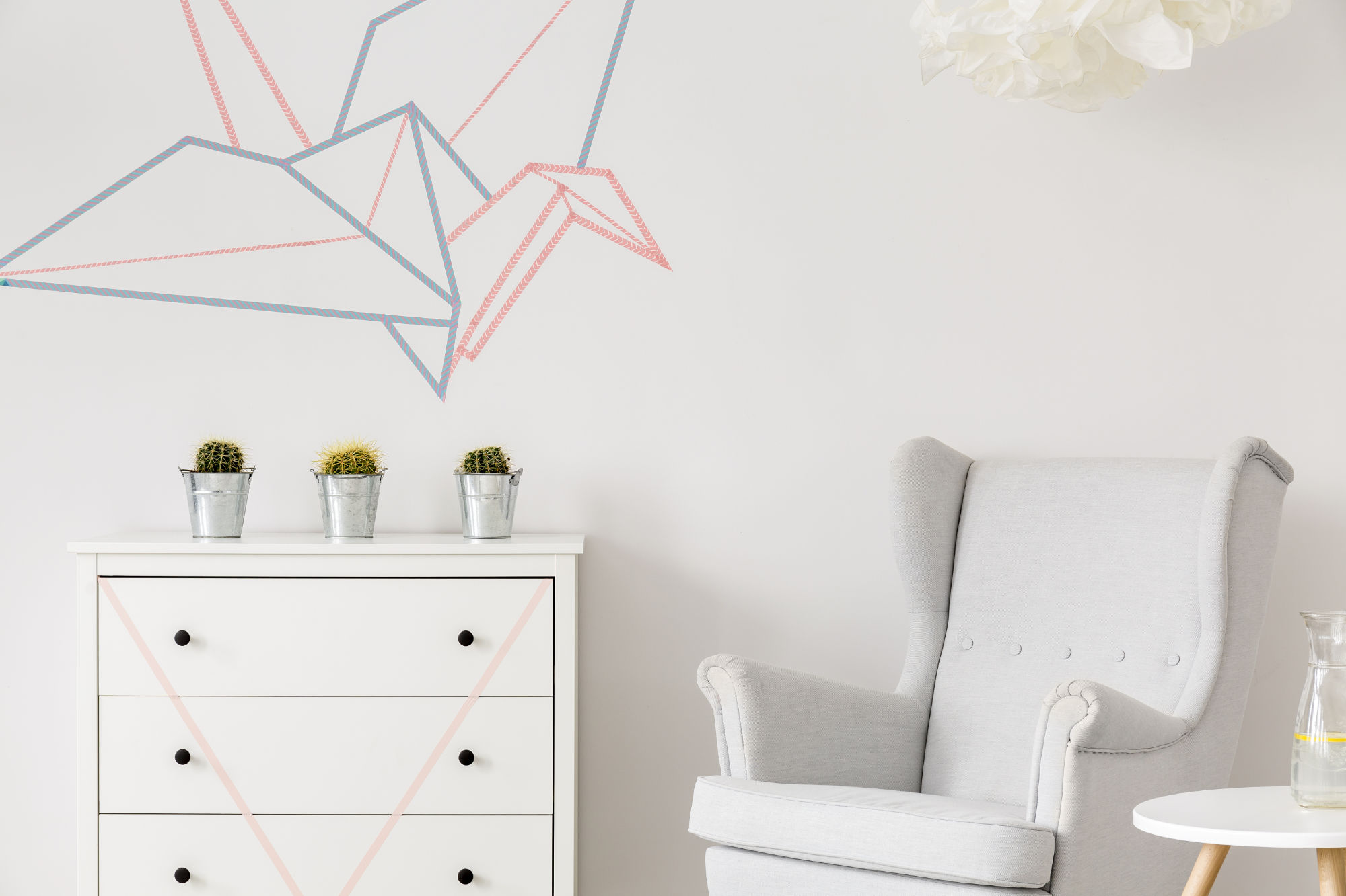 white-minimalist-interior-PSYFGGR.jpg
